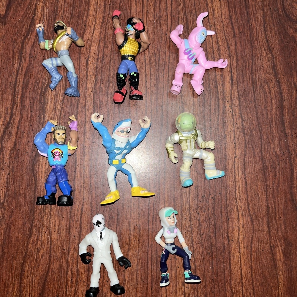 Fortnite Mini Action Figures approx 2 inches tall LOT of 8